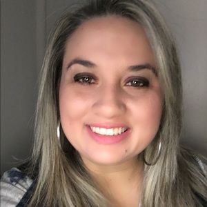 Meet your Posher, Michelli